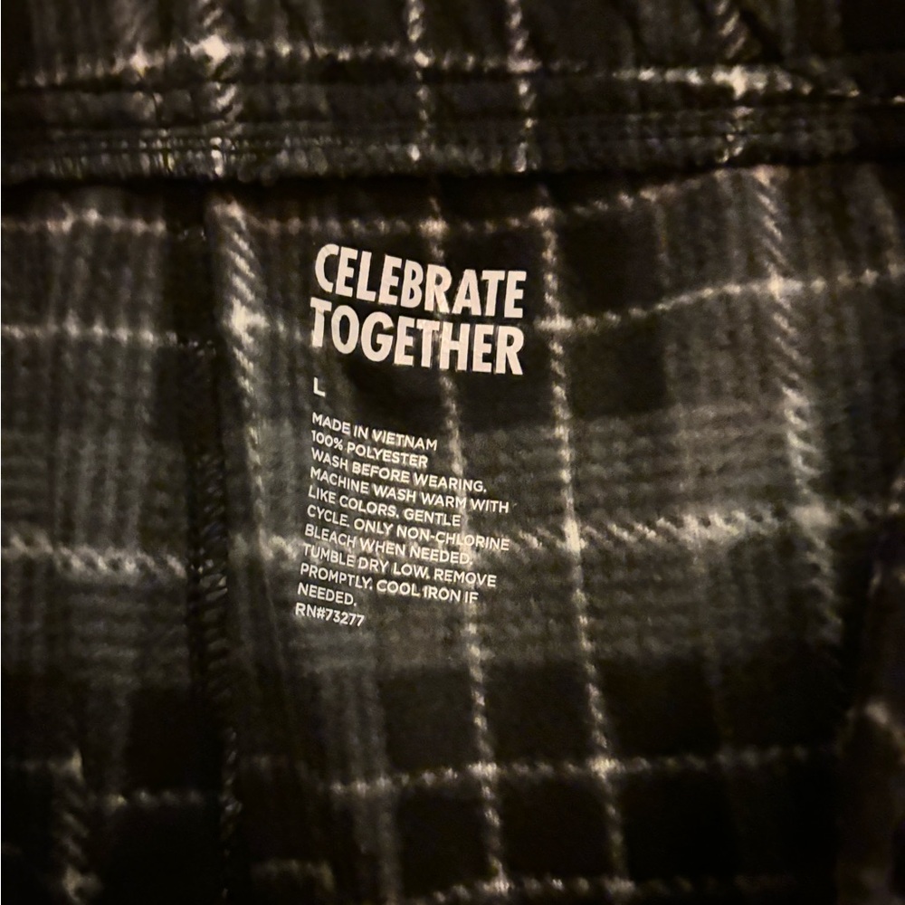 COPY - Men’s sleep pants size L never worn in plaid